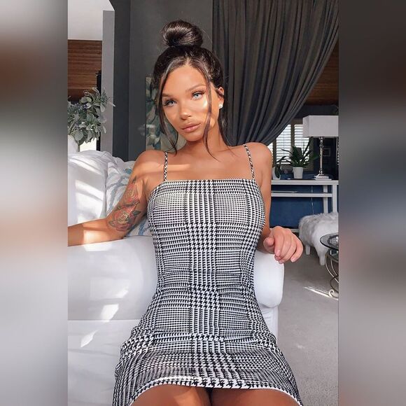 Fashion Nova Bills To Pay Houndstooth Bodycon Mini Dress Baddie Clubwear XS - Picture 2 of 11